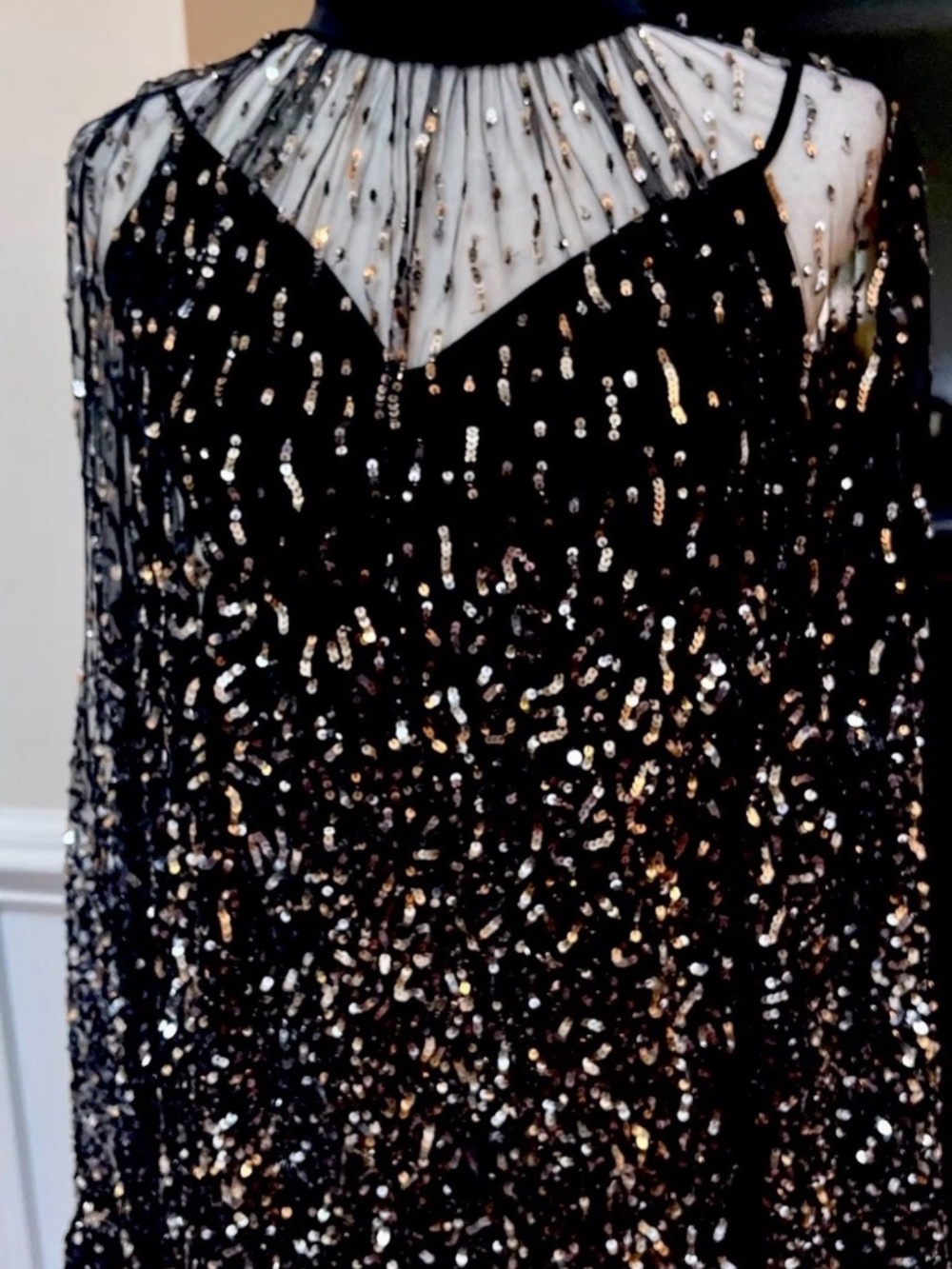 Alice + Olivia Zenon Embellished Black Cape Mini Dress Size US 6 $1,495 - Picture 6 of 14
